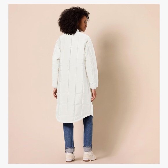 Women’s Oversized Puff Jacket NEW XS - Picture 7 of 7